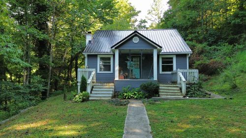 268 Highway 290, Mckee, KY, 40447-7069 | Card Image