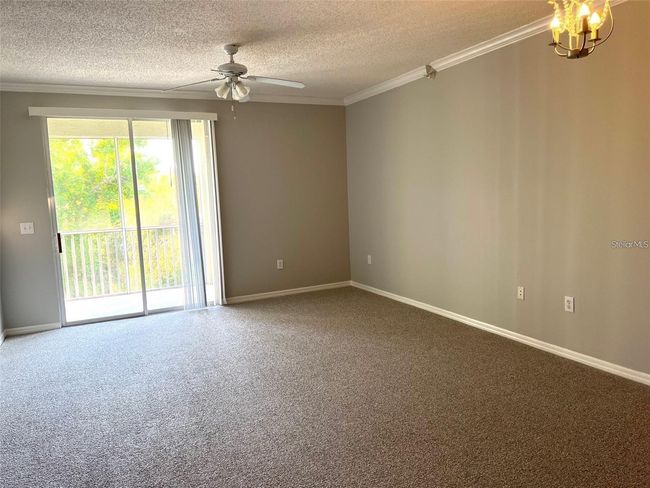 LIVING ROOM | Image 5
