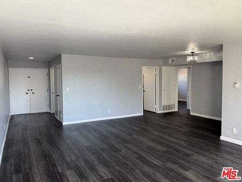 apt-204a-6771 Springpark Ave, Los Angeles, CA, 90056-2336 | Card Image