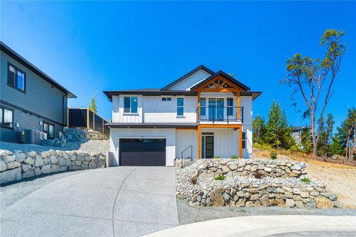 702 Stringer Way, Ladysmith, BC, V9G0A7 | Card Image