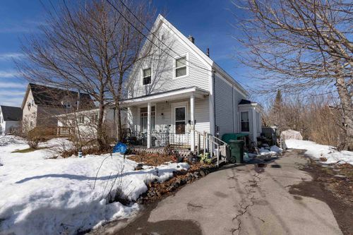 10 Patterson St, Amherst, NS, B4H1G7 | Card Image