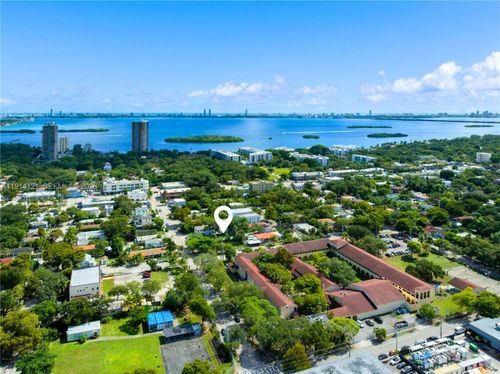 508 Ne 67th St, Miami, FL, 33138-5621 | Card Image