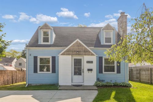 3450 Cherry St, Port Huron, MI, 48060-2112 | Card Image
