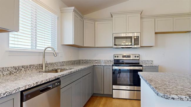 0 Acorn Dr, House other with 3 bedrooms, 2 bathrooms and 2 parking in O Fallon MO | Image 26