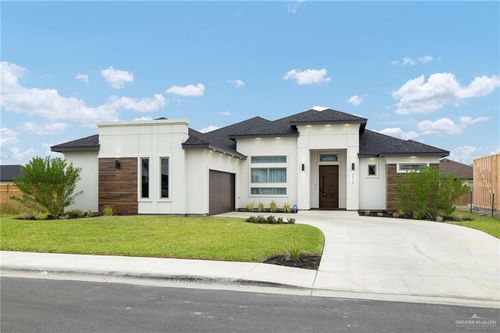 2610 Julian St, Harlingen, TX, 78552-3385 | Card Image