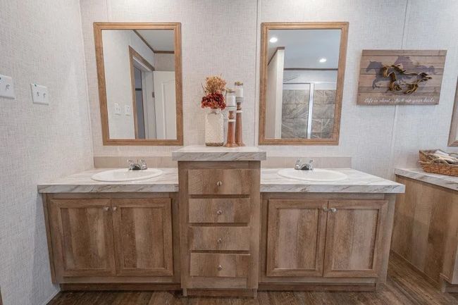 18105 County Rd, House other with 3 bedrooms, 2 bathrooms and null parking in Stanton TX | Image 14