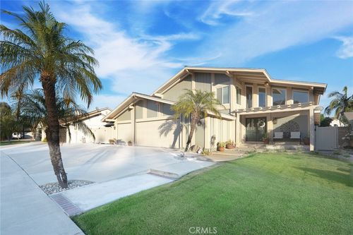 2244 W Beverly Dr, Orange, CA, 92868-1900 | Card Image
