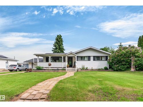 4606 52 Ave, Smoky Lake, AB, T0A3C0 | Card Image