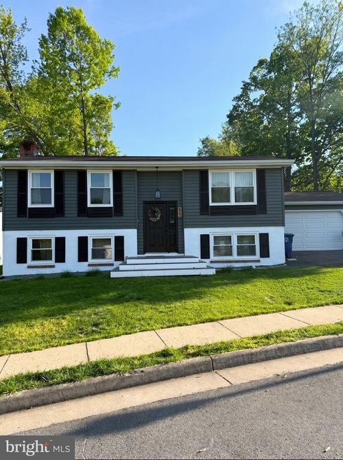 623 York Ln Se, LEESBURG, VA, 20175-4017 | Card Image