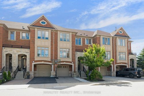 34 George Bogg Rd, Vaughan, ON, L4L0A3 | Card Image