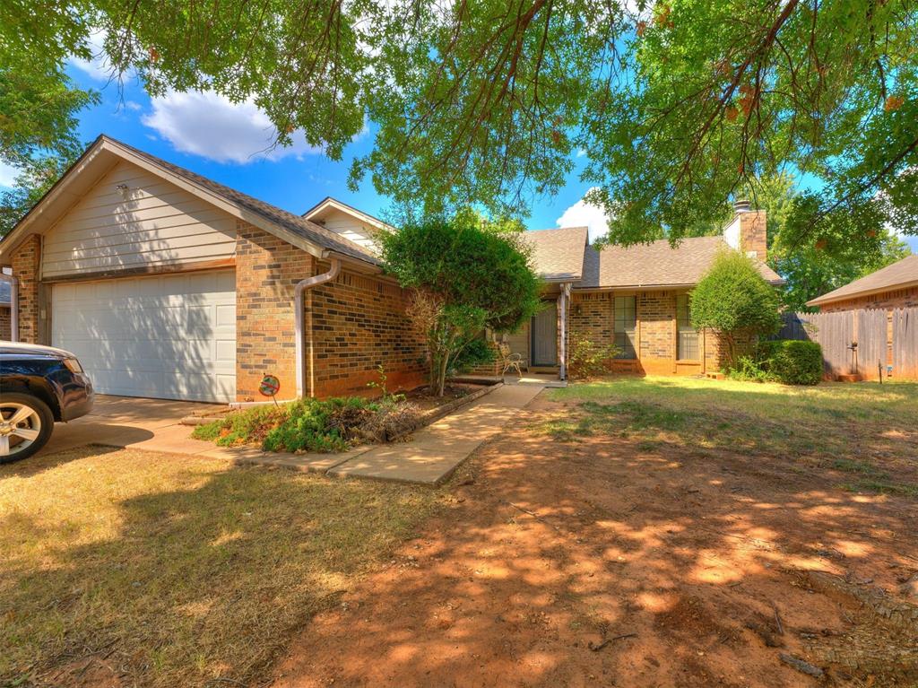 Pennington Ave, Edmond, OK 73012
