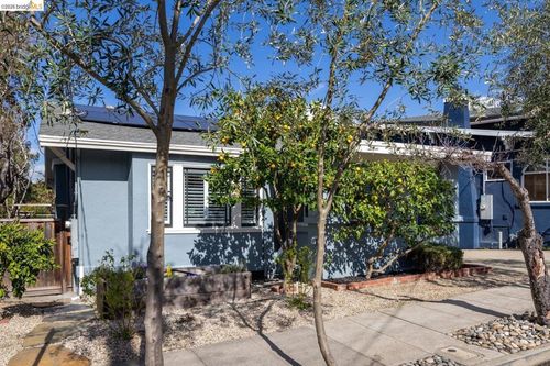 328 328 Glendale Avenue, Oakland, CA, 94618 | Card Image