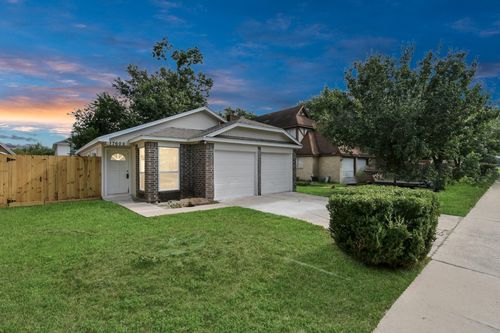 17602 Northfalk Dr, Houston, TX, 77084-1679 | Card Image
