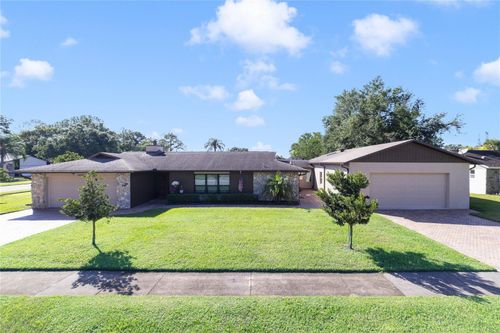 4520 Ironstone Cir, Orlando, FL, 32812-8028 | Card Image