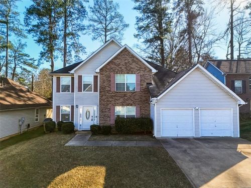 8567 Regent St, Jonesboro, GA, 30238-7047 | Card Image