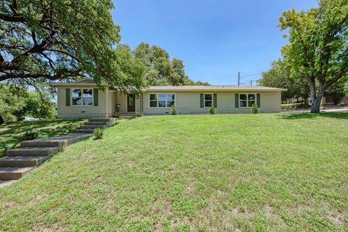 502 W Avenue A, Lampasas, TX, 76550-1703 | Card Image
