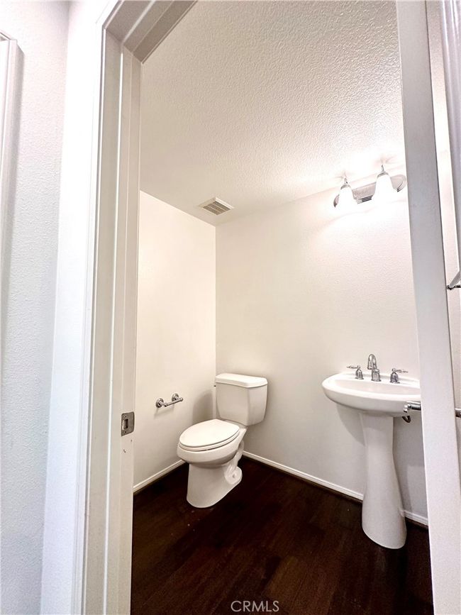 Downstairs bathroom | Image 10