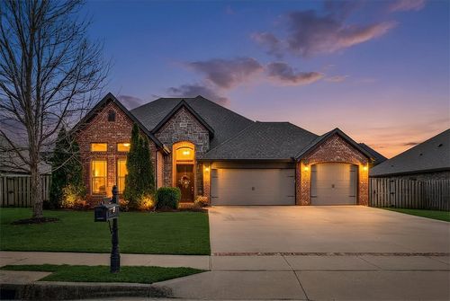 6106 W Bainbridge Dr, Rogers, AR, 72758-1442 | Card Image