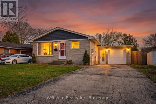 47 Van Norman Dr, Tillsonburg, ON, N4G4S9 | Card Image