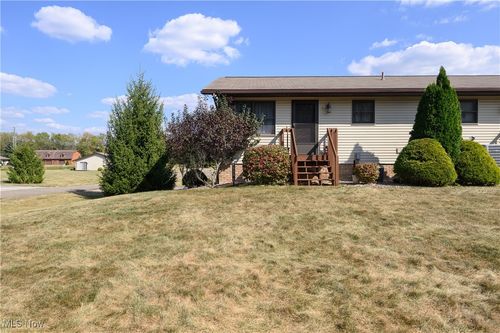 apt-c-1242 Schneiders Crossing Rd Nw, Dover, OH, 44622-8711 | Card Image