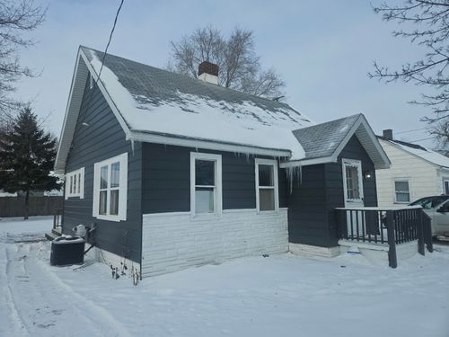 409 Lasalle St, Bay City, MI, 48706-3947 | Card Image