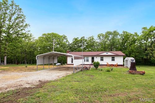 1066 Sun Meadow Rd, Bourbon, MO, 65441-6110 | Card Image