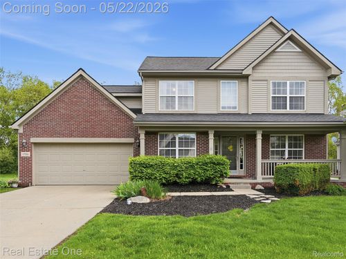 1786 Four Seasons Dr, Howell, MI, 48843-6113 | Card Image