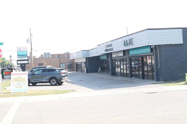 1 - 213 Main Street N, Home with 0 bedrooms, 0 bathrooms and 15 parking in Airdrie AB | Image 8