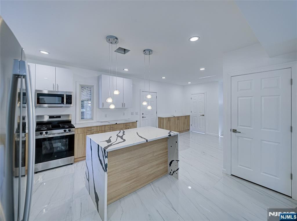 Residential Lease in Orange 5