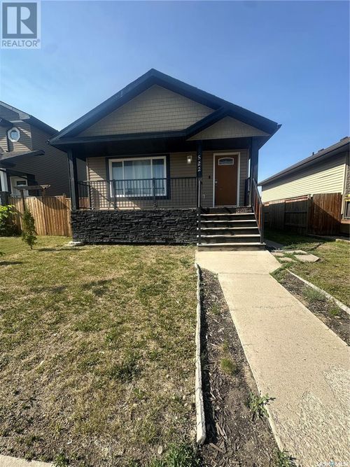 522 Hampton Cir, Saskatoon, SK, S7R0G3 | Card Image