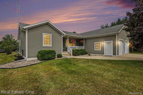 3690 Densmore Rd, Caro, MI, 48723-9625 | Card Image