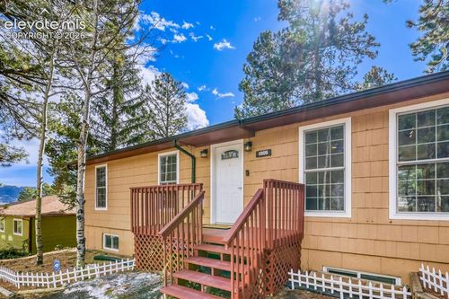 1005 W Browning Ave, Woodland Park, CO, 80863-2474 | Card Image