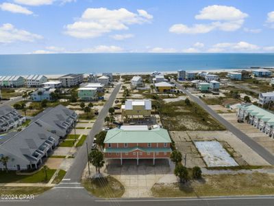 100 39th Street, Home with 8 bedrooms, 12 bathrooms and null parking in Mexico Beach FL | Image 2