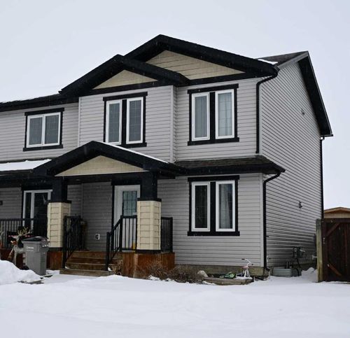 8818 96 Avenue S, Grande Prairie, AB, T8X0N3 | Card Image