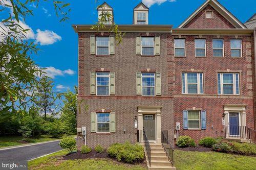 8015 Spring Arbor Dr, LAUREL, MD, 20707-5382 | Card Image