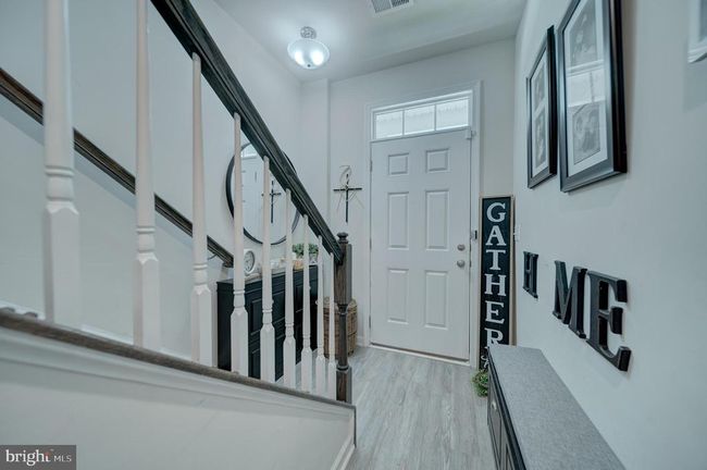 18316 Reaper Hill Ct, Townhouse with 3 bedrooms, 3 bathrooms and null parking in TRIANGLE VA | Image 7