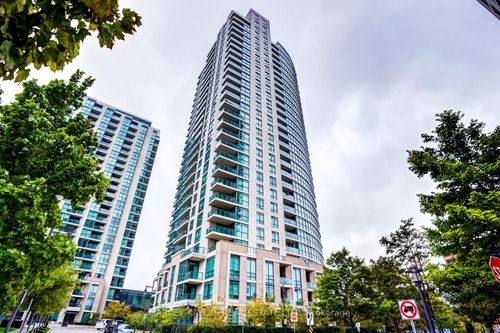 109-215 Sherway Gdns, Etobicoke, ON, M9C | Card Image