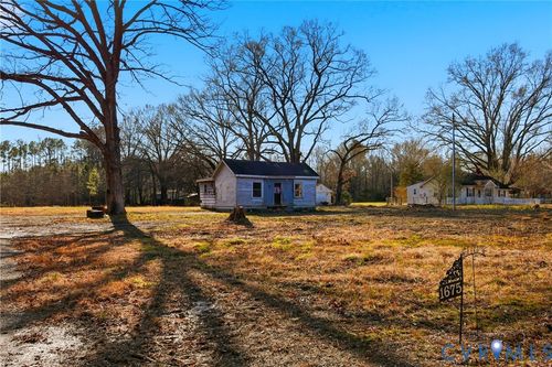 1675 Meadow Rd, Sandston, VA, 23150-4004 | Card Image