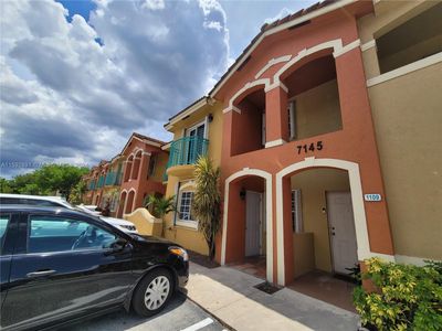 1108 - 7145 Nw 173rd Dr, Condo with 3 bedrooms, 2 bathrooms and null parking in Hialeah FL | Image 2