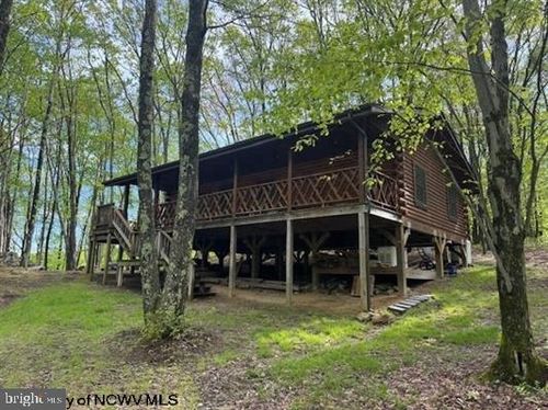 633 Mill Crk, Philippi, WV, 26416 | Card Image