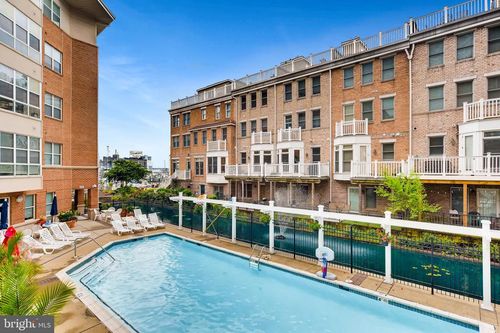 318-23 Pierside Dr, BALTIMORE, MD, 21230-5469 | Card Image