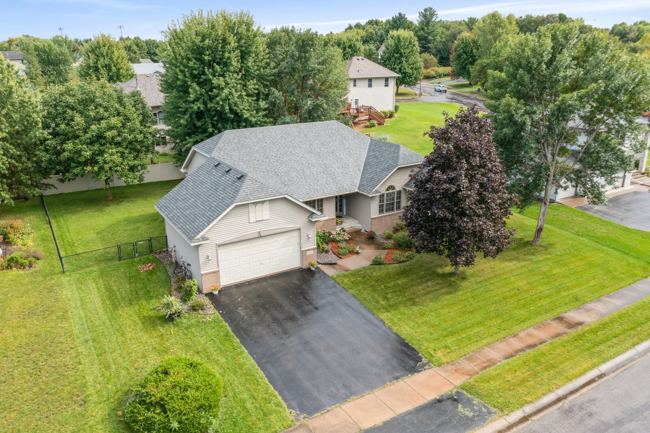 Mentzer Trl, Lindstrom, MN 55045