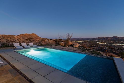 57075 Farrelo Ct, Yucca Valley, CA, 92284-2211 | Card Image