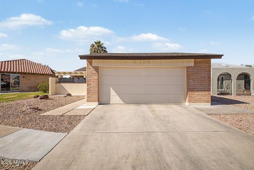 4016 W Royal Palm Rd, Phoenix, AZ, 85051-5738 | Card Image
