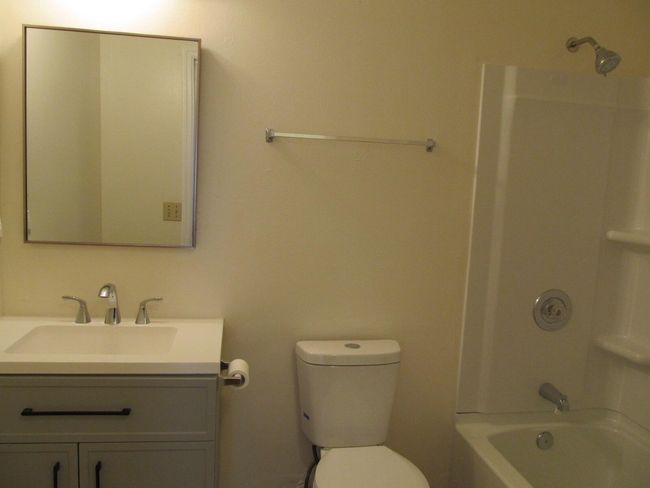 996 Locust Ave Nw, House other with 3 bedrooms, 2 bathrooms and null parking in PALM BAY FL | Image 15