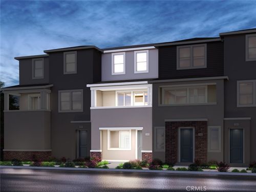 219 Aurora Ln, Pomona, CA, 91767-2122 | Card Image