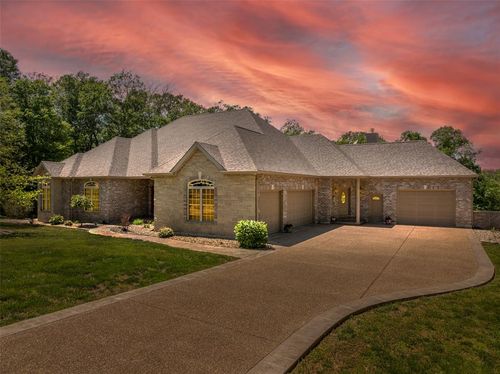 3840 Rooster Ridge Ln, Defiance, MO, 63341-2020 | Card Image