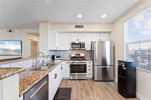 apt-3027-1801 E Katella Ave, Anaheim, CA, 92805-6655 | Card Image