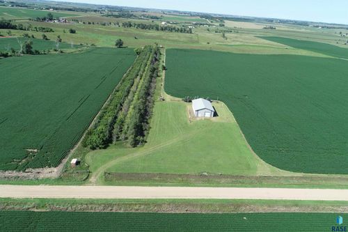 2010 E 9th St Street, Hartford, SD, 57033 | Card Image