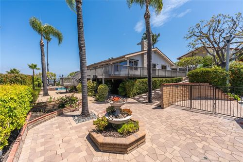 33132 Valle Rd, San Juan Capistrano, CA, 92675 | Card Image